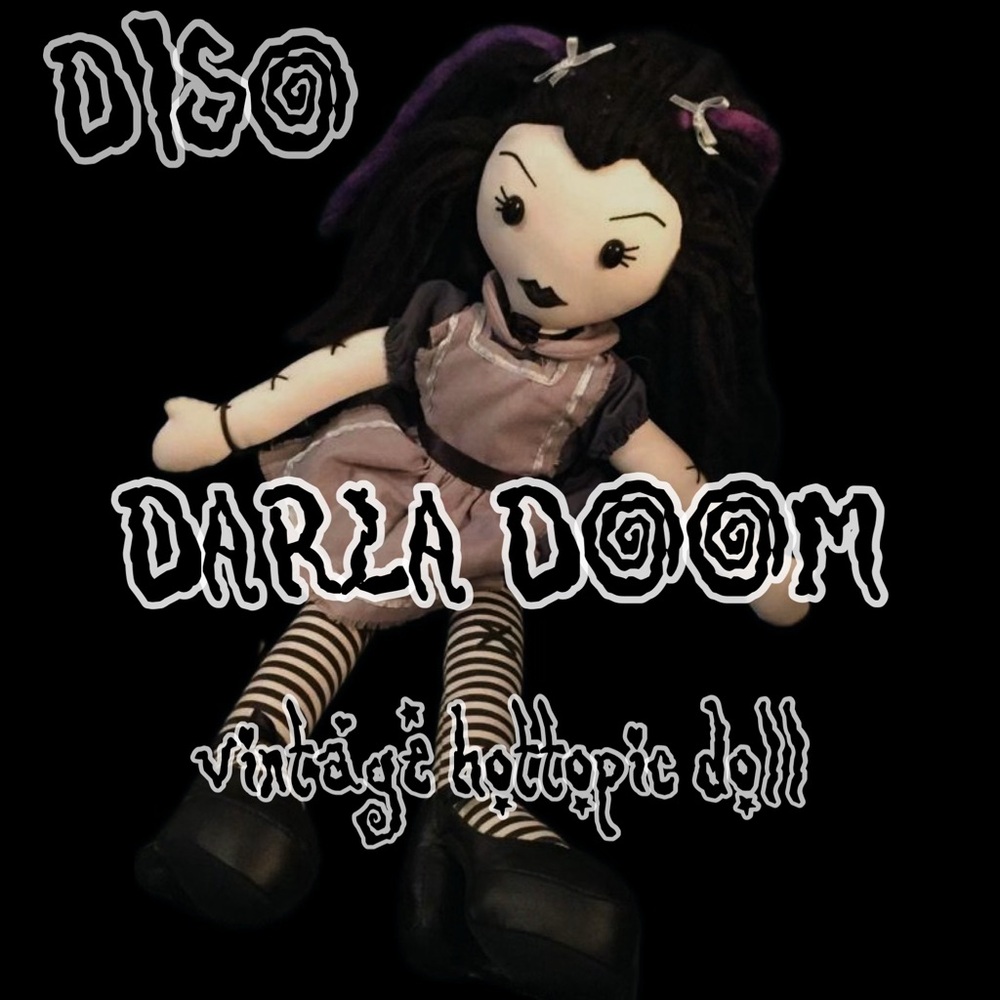 DISO DARLA DOOM AND PATTY PAINE DOOM DOLLS HOTTOPIC